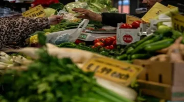 التضخم في سويسرا يقترب من الصفر ويضع البنك المركزي أمام تحديات معقدة